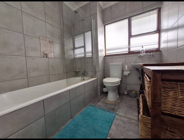 2 BEDROOM APARTMENT BLOCK FOR SALE IN MANABA BEACH